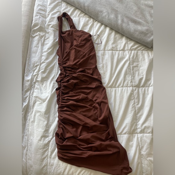 ALIX NYC - Celeste Dress (Medium) - Picture 4 of 7